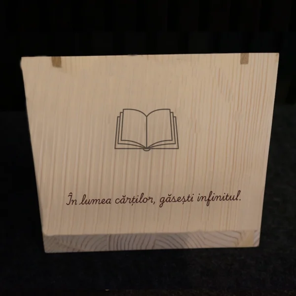 Semn/Suport de carte ⸱ Personalizabil ⸱ Molid ⸱ Cadoul Perfect pentru Iubitorii de Carti - imagine 7